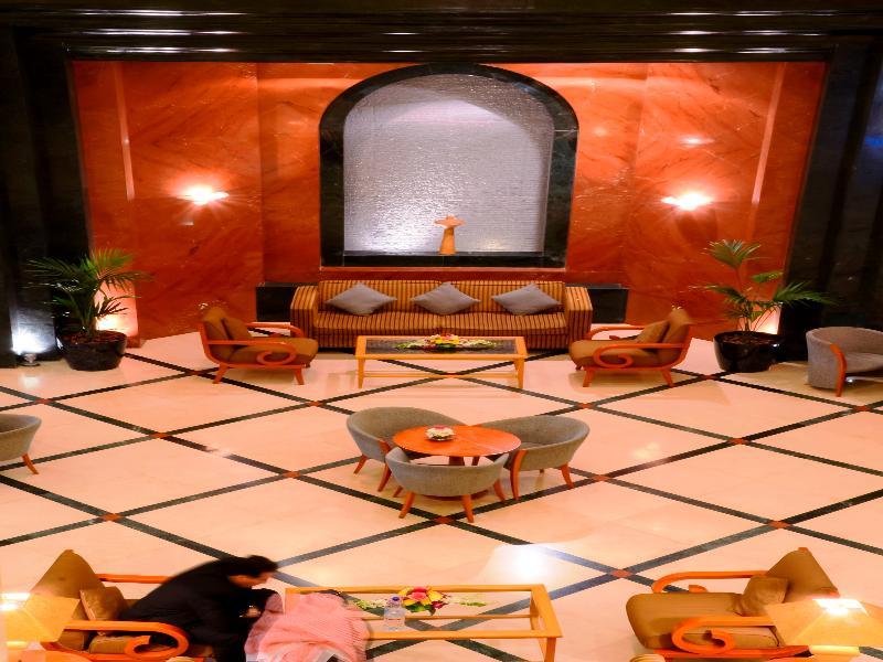 Swiss-Belhotel Sharjah Bagian luar foto