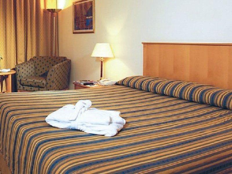 Swiss-Belhotel Sharjah Bagian luar foto