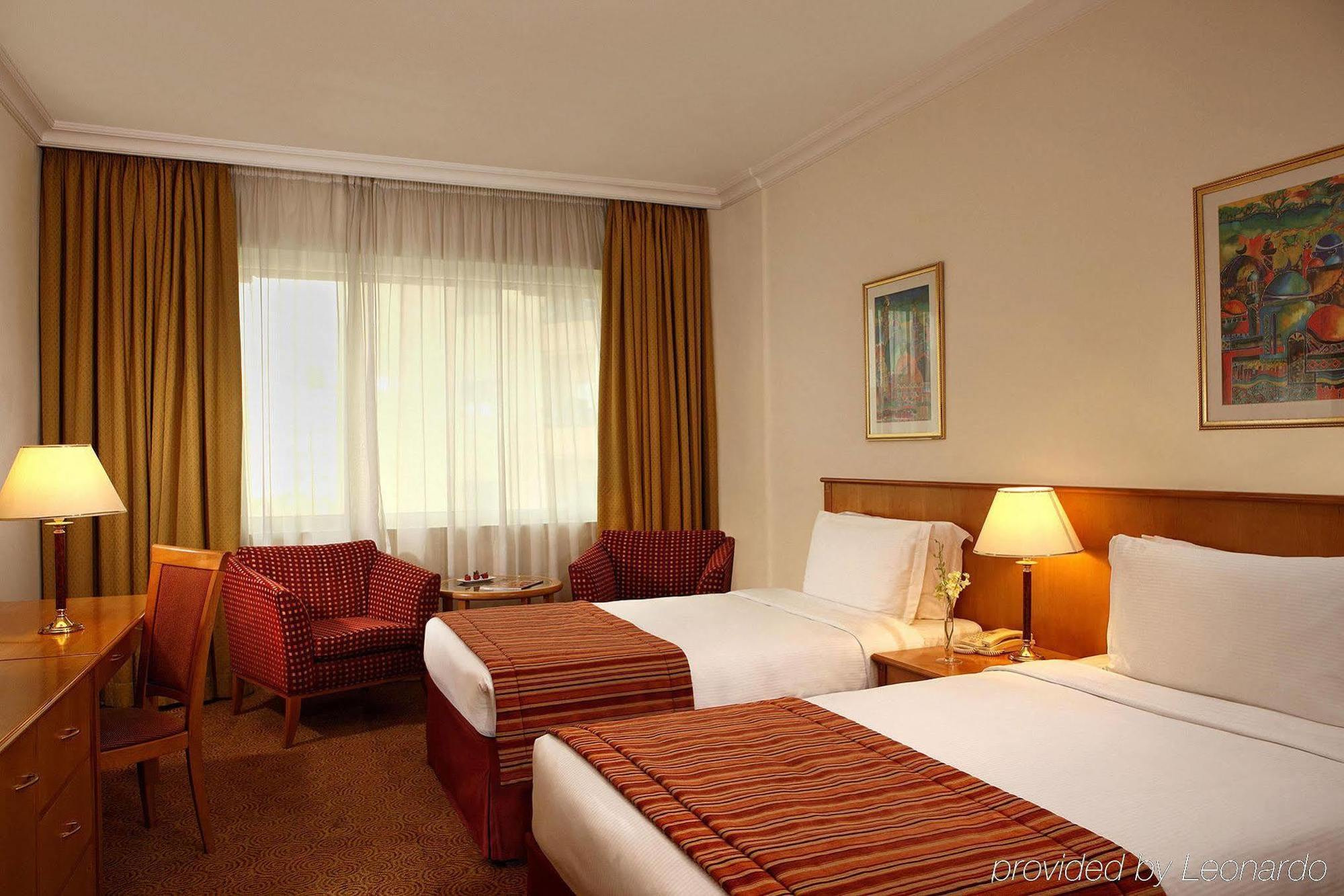 Swiss-Belhotel Sharjah Ruang foto