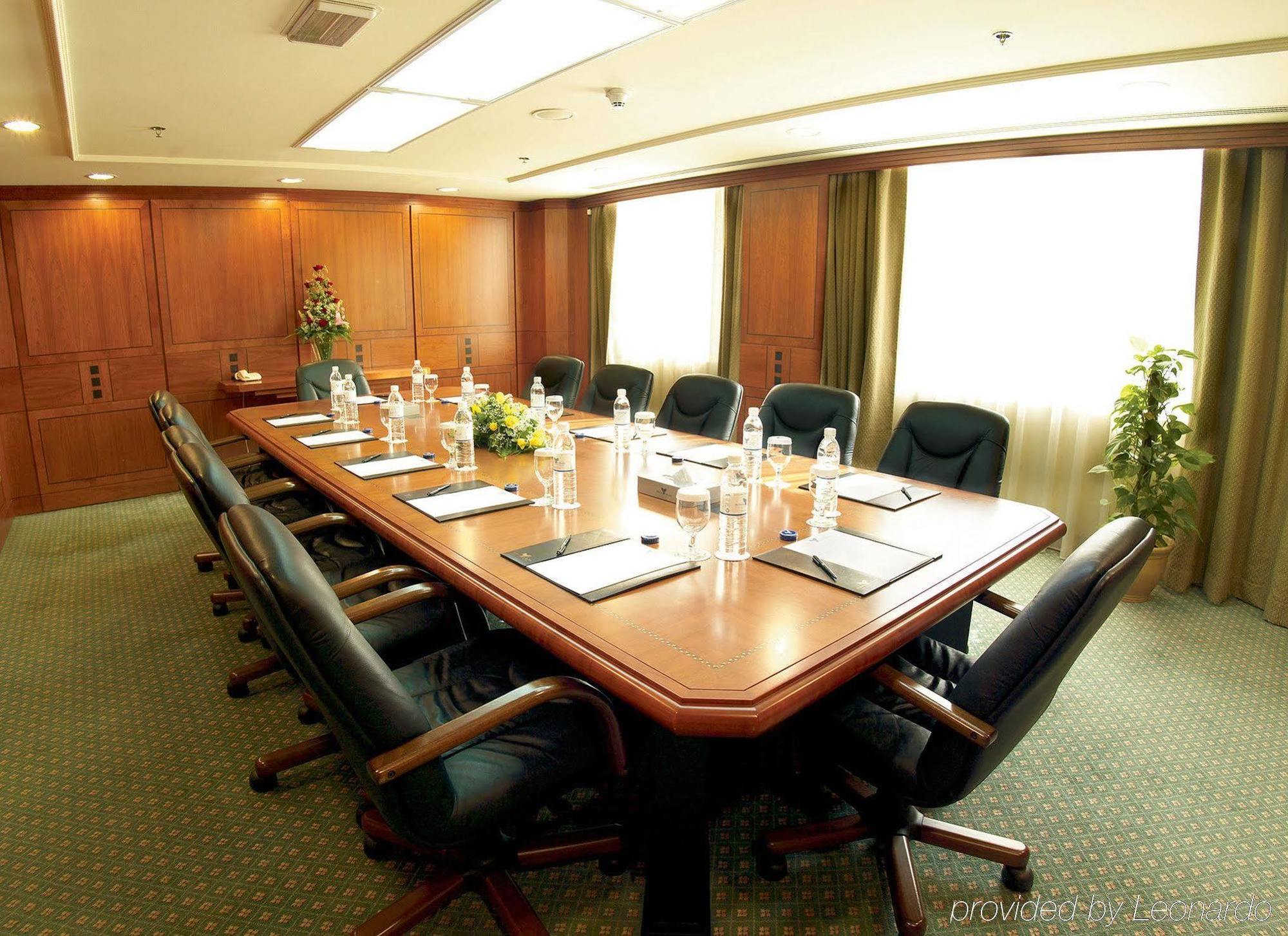 Swiss-Belhotel Sharjah Bisnis foto