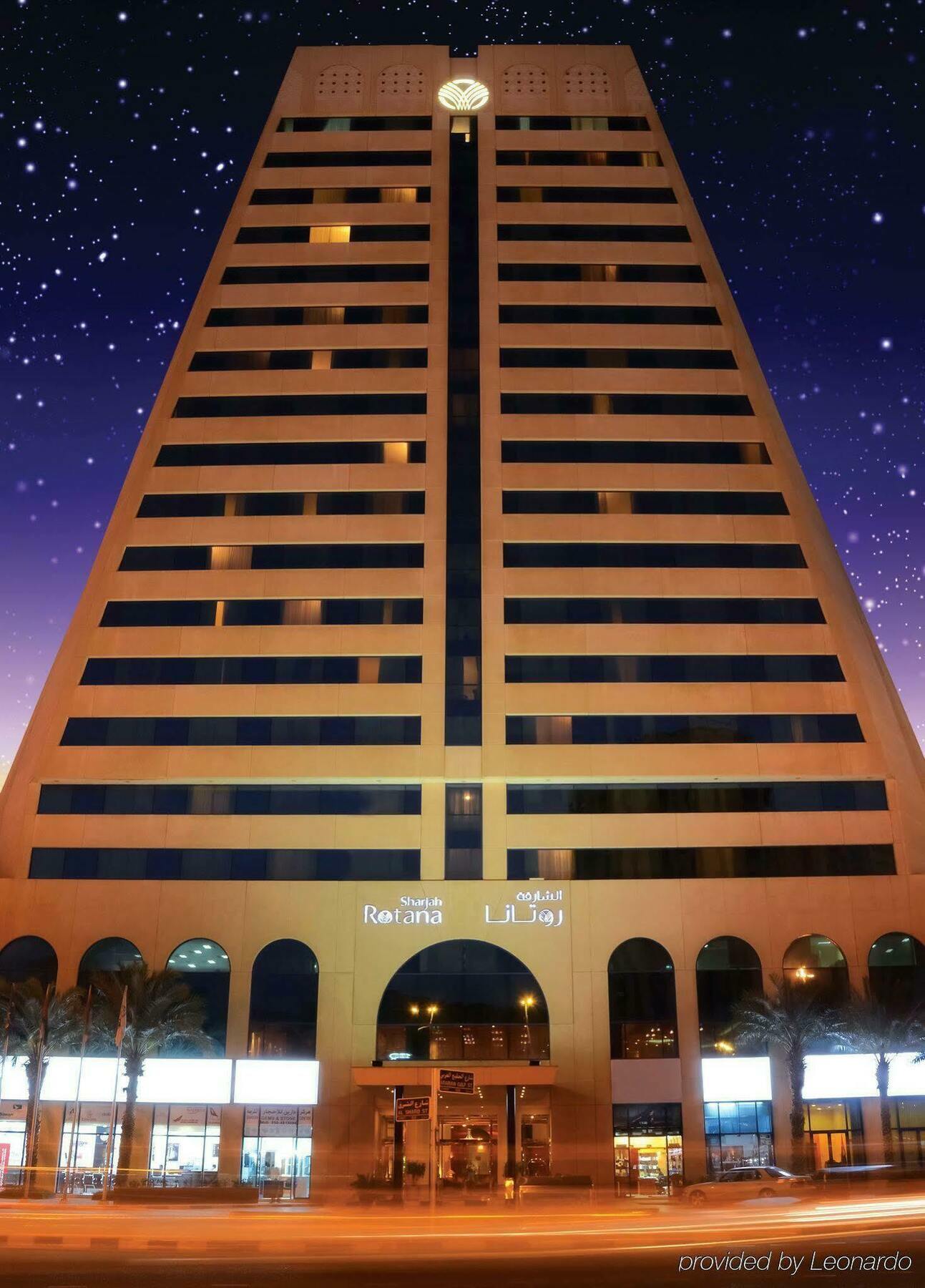 Swiss-Belhotel Sharjah Bagian luar foto