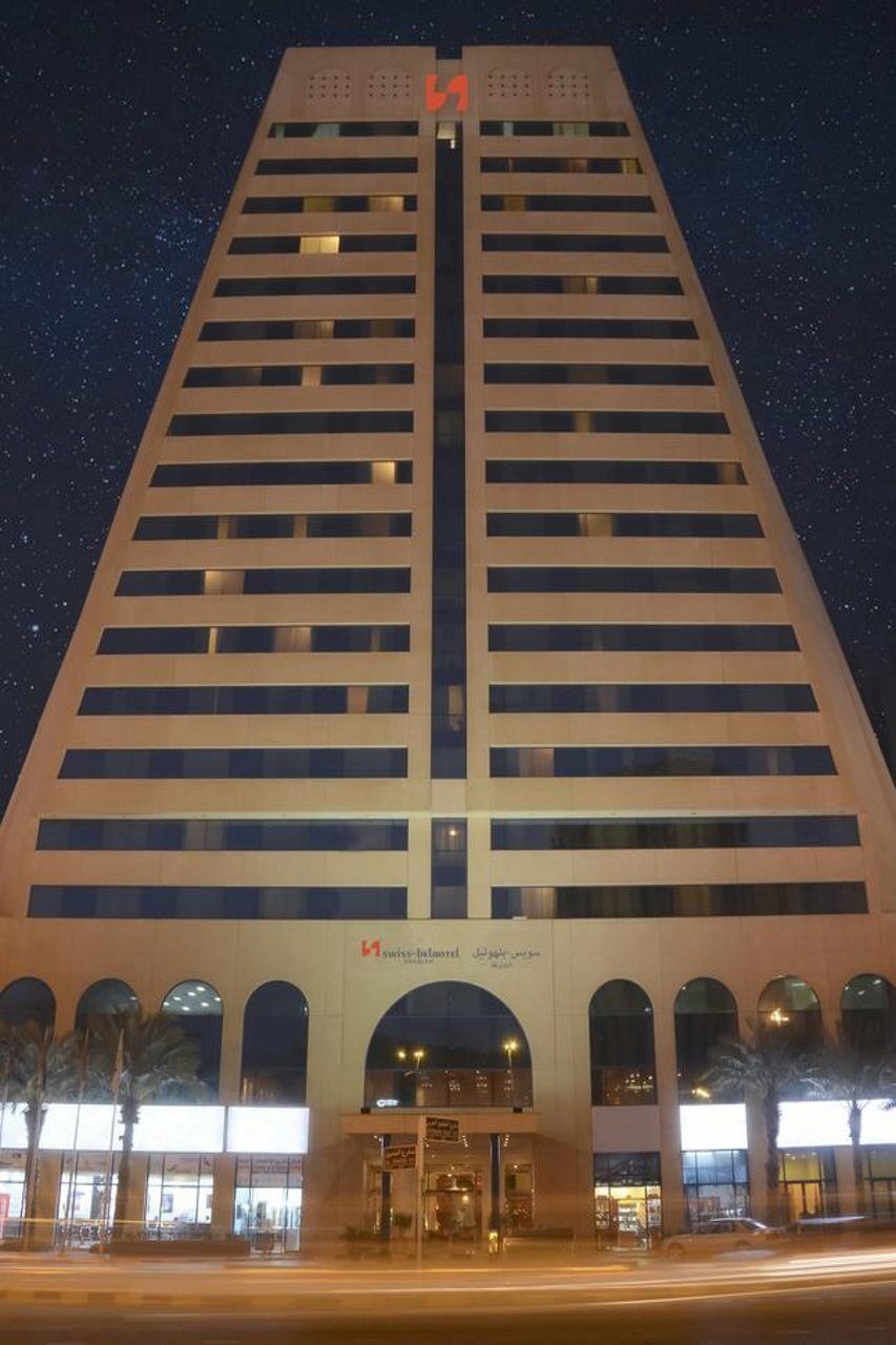 Swiss-Belhotel Sharjah Bagian luar foto